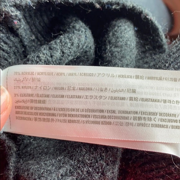 Abercrombie & Fitch Black Keyhole Sweater XS - Picture 5 of 5